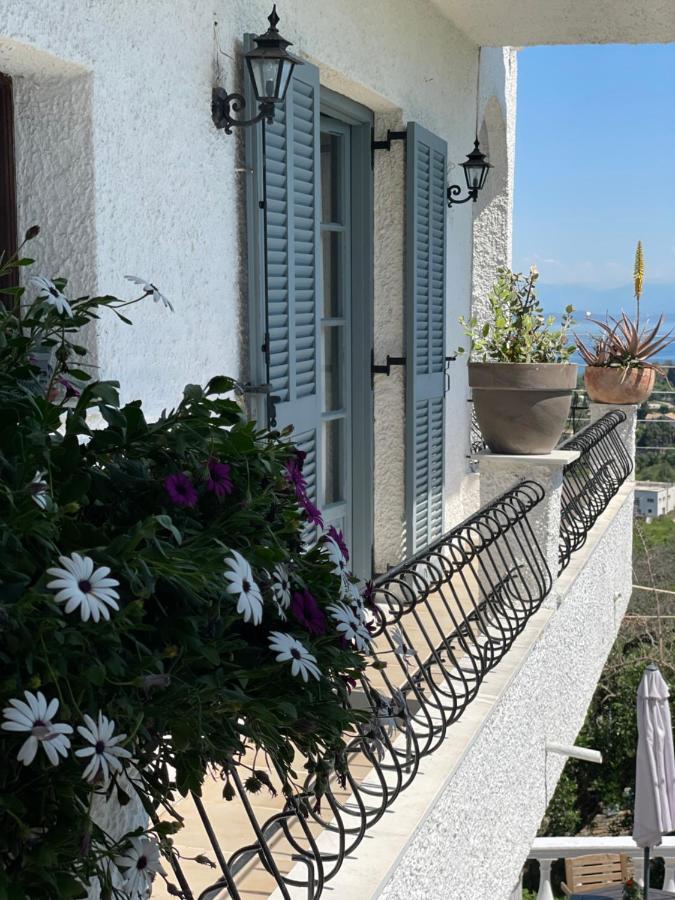 Dom wakacyjny Panoramic View Of Corfu Island Giannádes